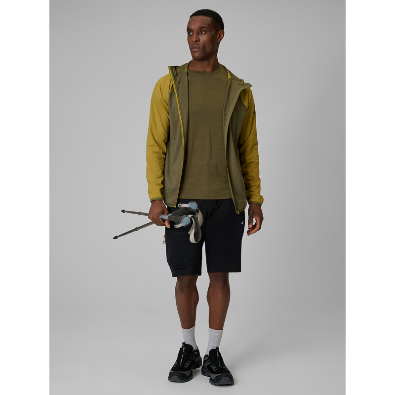 24101106C.png