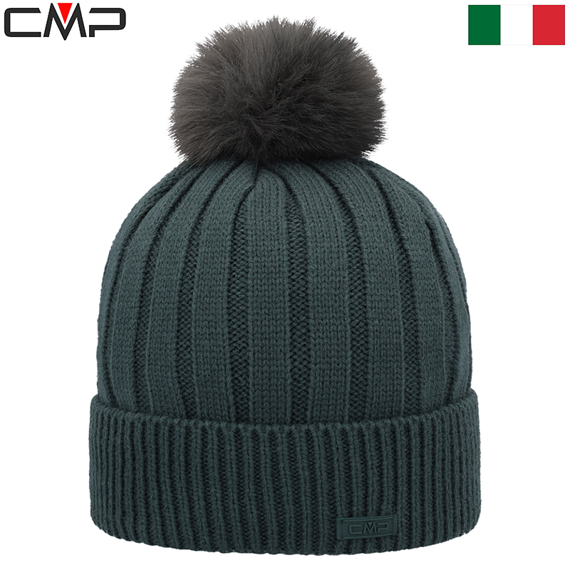 Woman's knitted cap