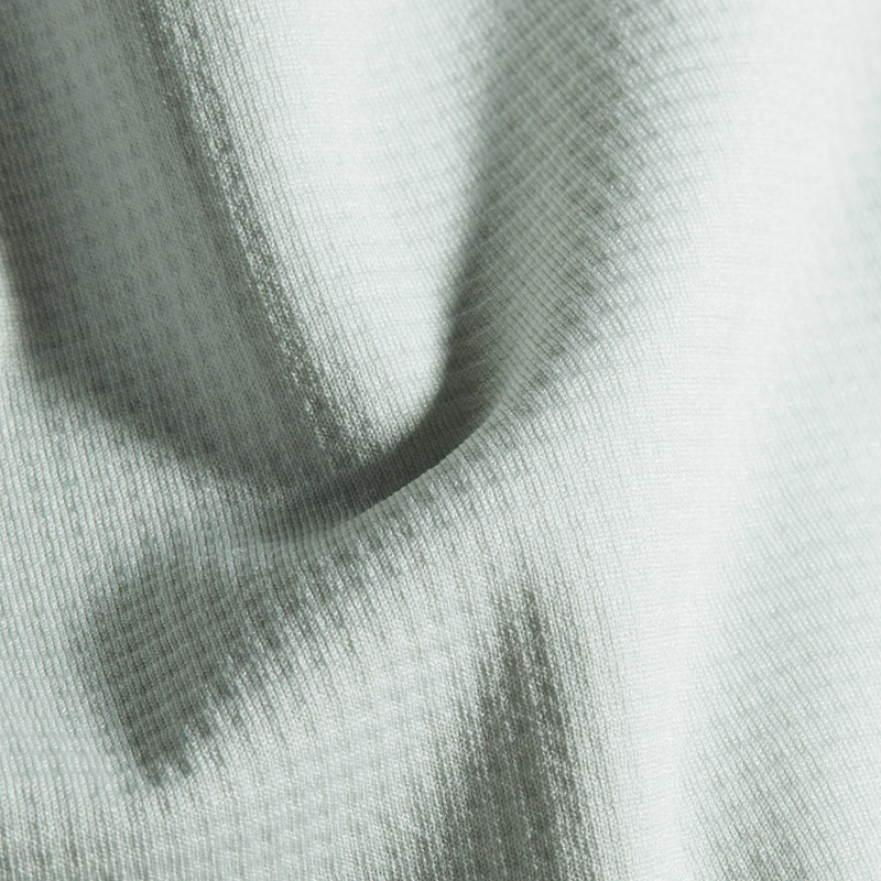24101065E.png