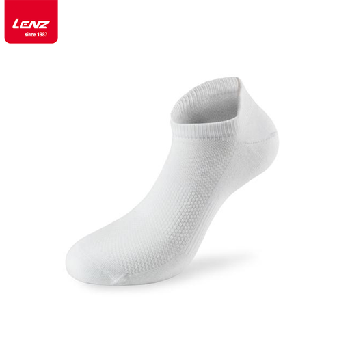 Performance Sneaker Tech